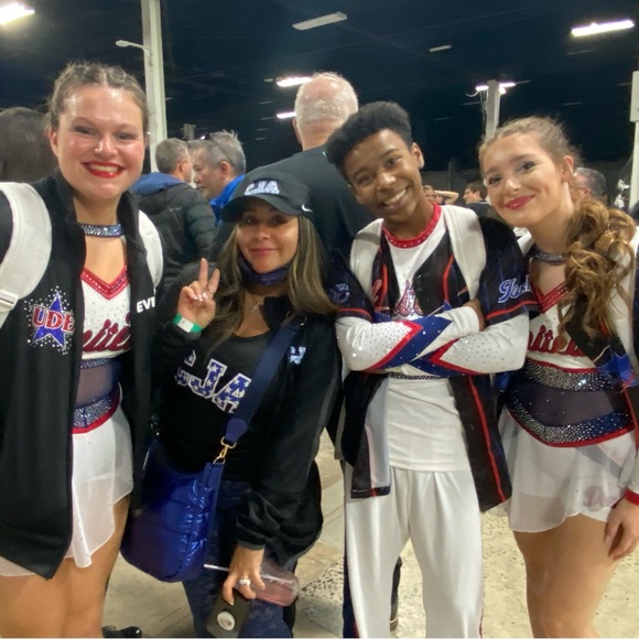 Meet your Posher, Josh - Picture 1 of 1